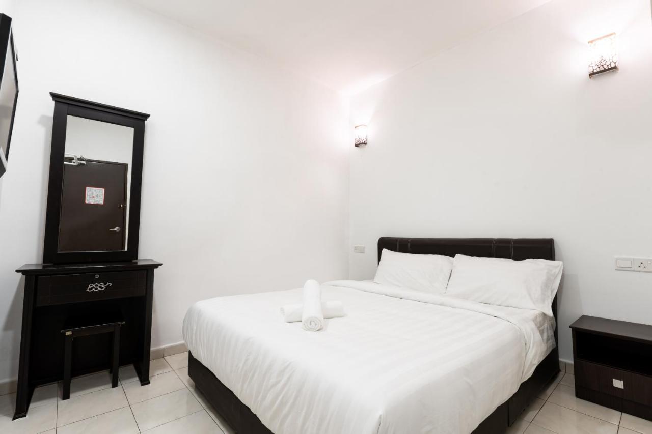 Ant Hotel Malacca エクステリア 写真