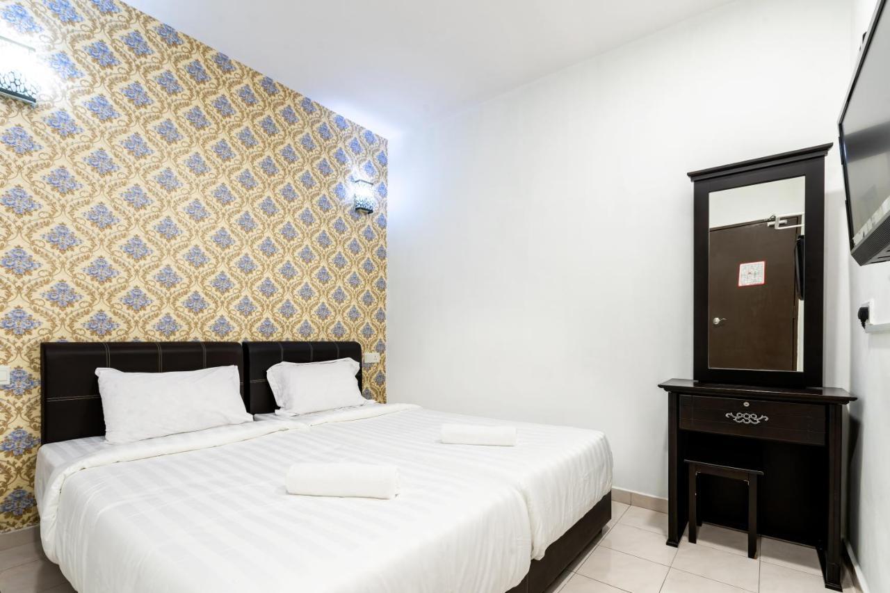 Ant Hotel Malacca エクステリア 写真