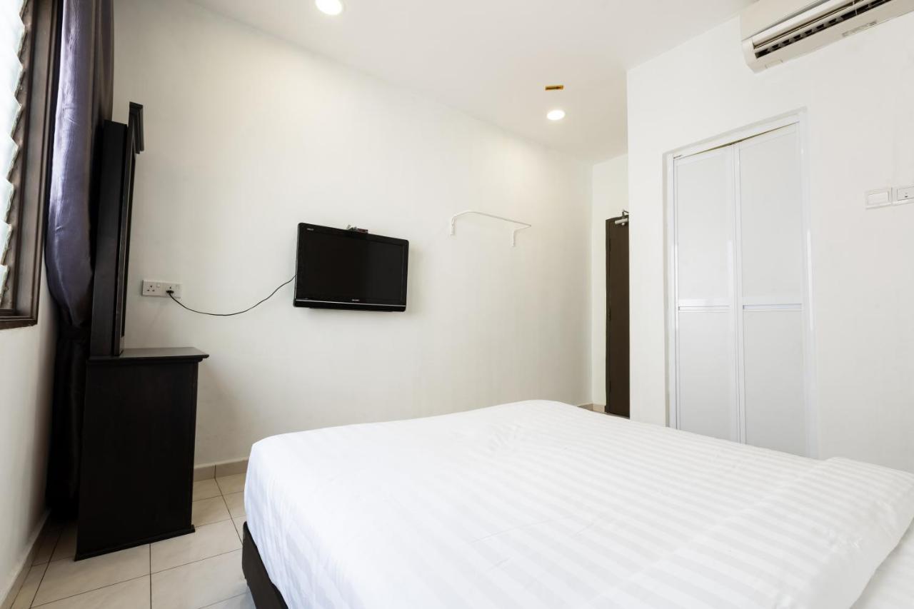 Ant Hotel Malacca エクステリア 写真