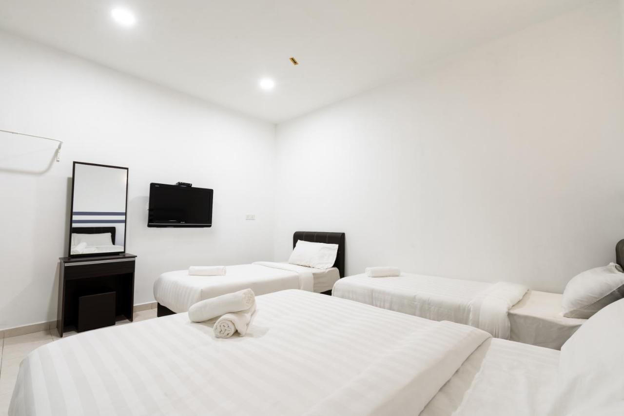 Ant Hotel Malacca エクステリア 写真